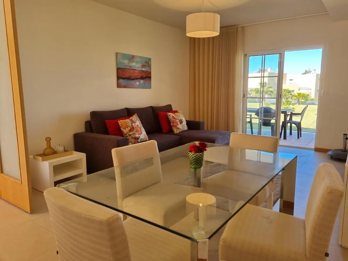 Apartamentos Deluxe Baia Village By Portugalferias Albufeira