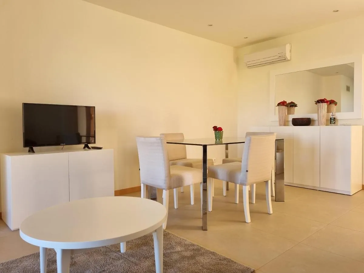 Apartamentos Deluxe Baia Village By Portugalferias Albufeira